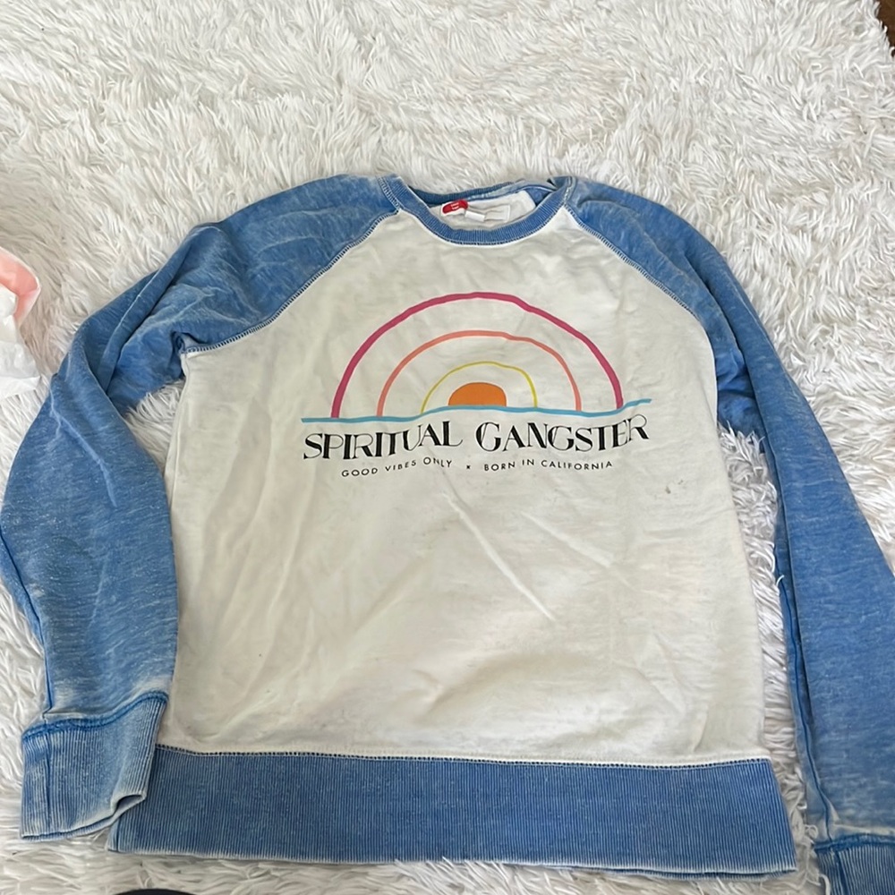 Spiritual gangster top